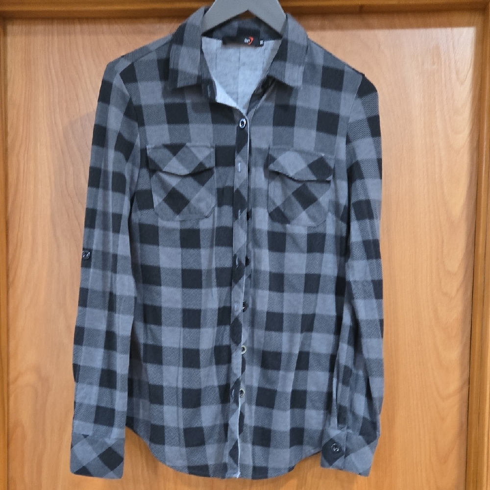 Classic Black and Gray Plaid Button-Down Shirt